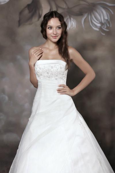 Klassisch Klar  A-Linie Brautkleid ohne Schleppe Gr.34-58